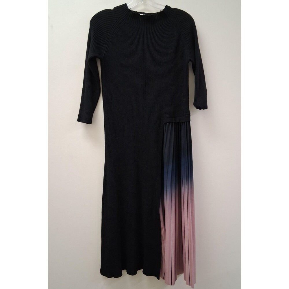Dalia MacPhee Mock Neck Ribbed Knit Dress with a Pleated Ombre Skirt Size Large
